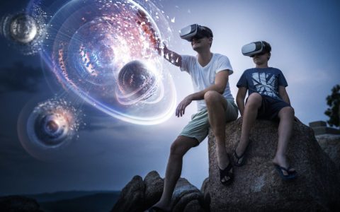 元宇宙热背后：避免内卷化竞争与技术割据