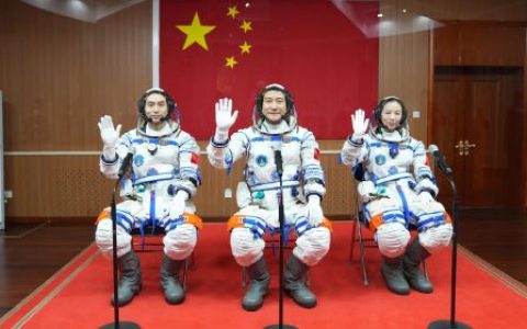 数字藏品结合航空航天，中国航天日，弘扬航天精神！