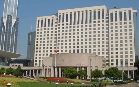 上海市人民政府办公厅关于印发促进绿色低碳产业发展、培育“元宇宙”新赛道、促进智能终端产业高质量发展等行动方案的通知