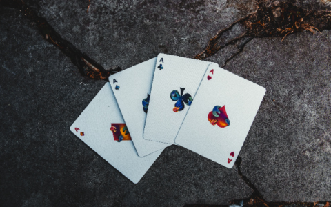 2022 年加密行业投融资报告：资金流向、热门赛道、投资趋势