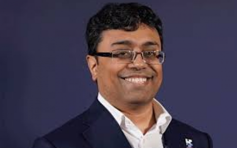 "AI先驱Emad Mostaque：Stable Diffusion背后的‘AI版孙宇晨’"