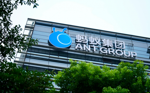 “香港试验田”与“内地防火墙”：蚂蚁集团的Web3合规棋局